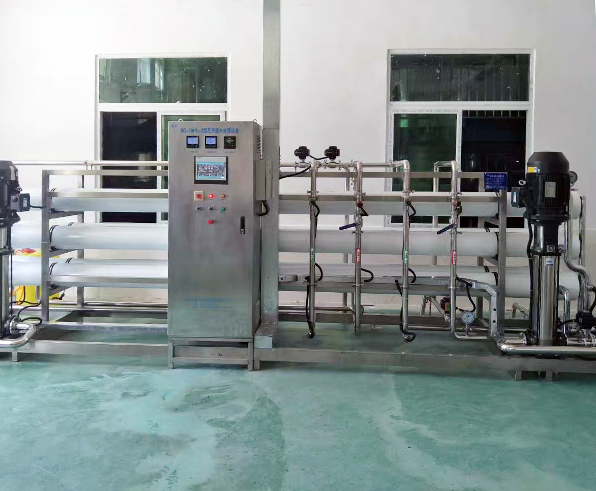 濕巾香水用純水設(shè)備，洗滌劑用純凈水設(shè)備